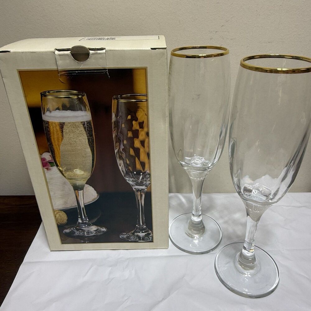 Crystal Clear Forever Favors 6 Ounce Long Stem Champagne Toasting Flutes NOS